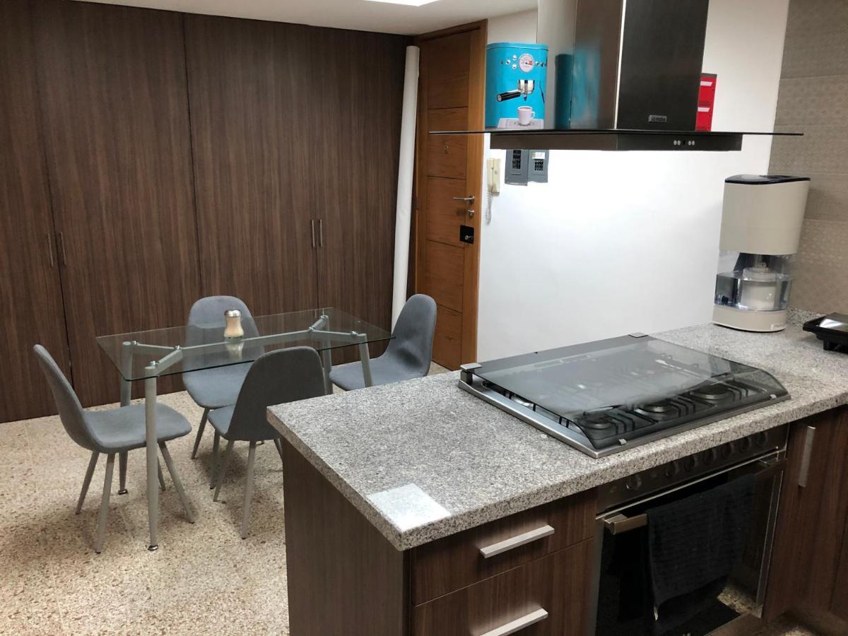 فندق Caravansaro Vazquez De Mella 347 Polanco مدينة مكسيكو المظهر الخارجي الصورة